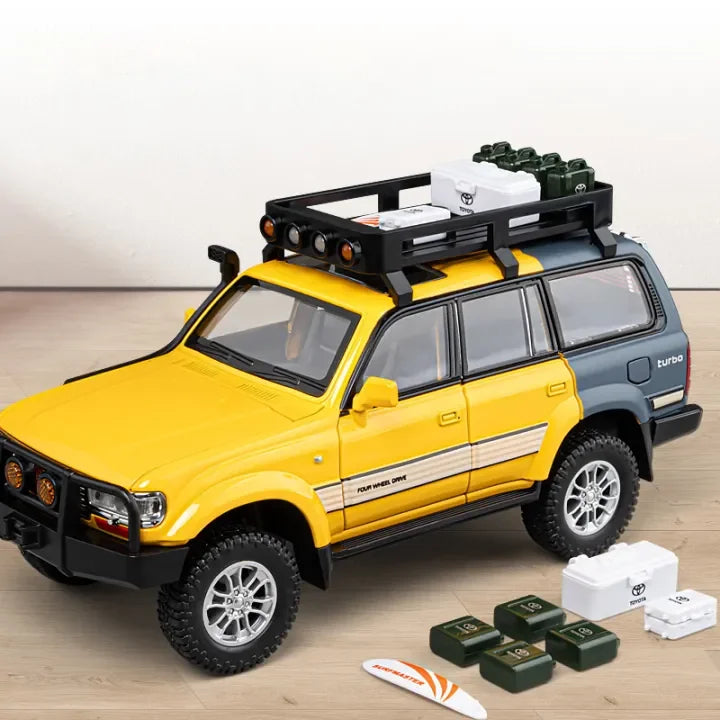 1:24 Diecast Toyota Land Cruiser LC80