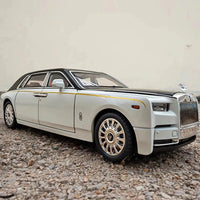1:18 Diecast Rolls Royce Phantom Model Car