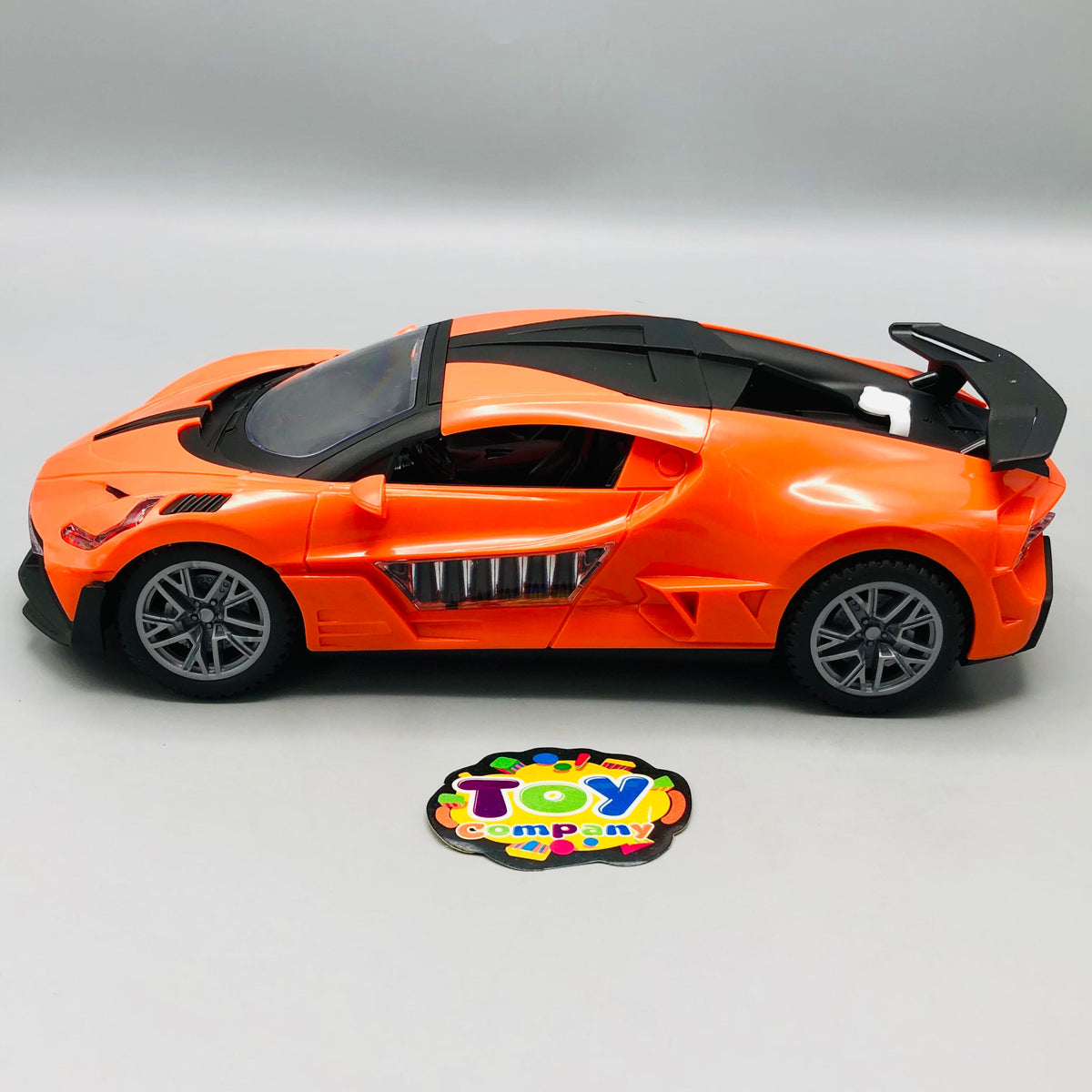 1:16 2.4GHz RC Lighting Spray Racing Car