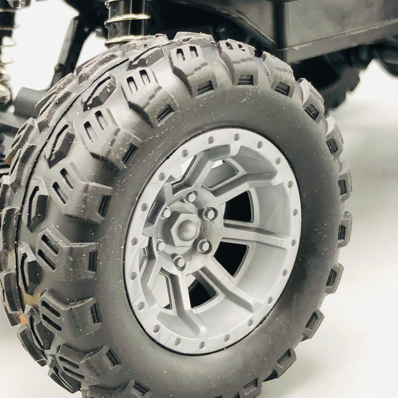 2.4GHz RC Mini Off-Road Climbing Truck