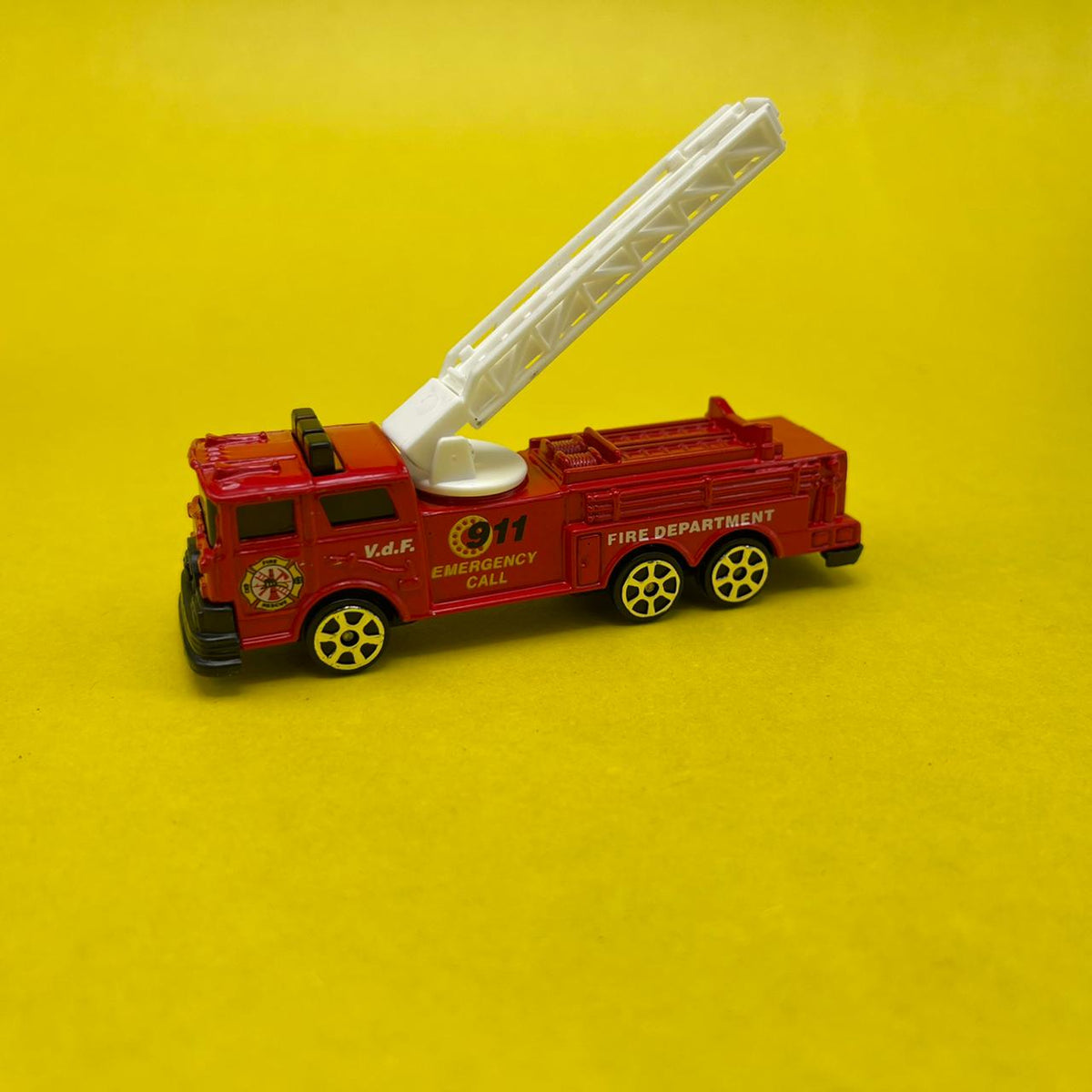 Street Machine Set of Die-Cast Fire Vehicles