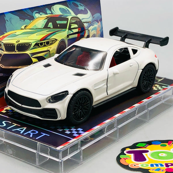 1:64 Diecast Mercedes Benz With Acrylic Display Box - White