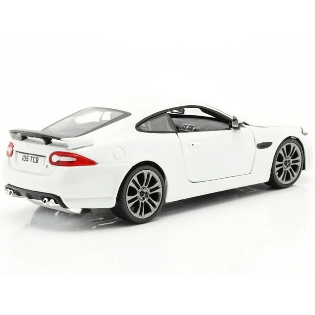 Bburago 1:24 Diecast Jaguar XKR-S Model Car