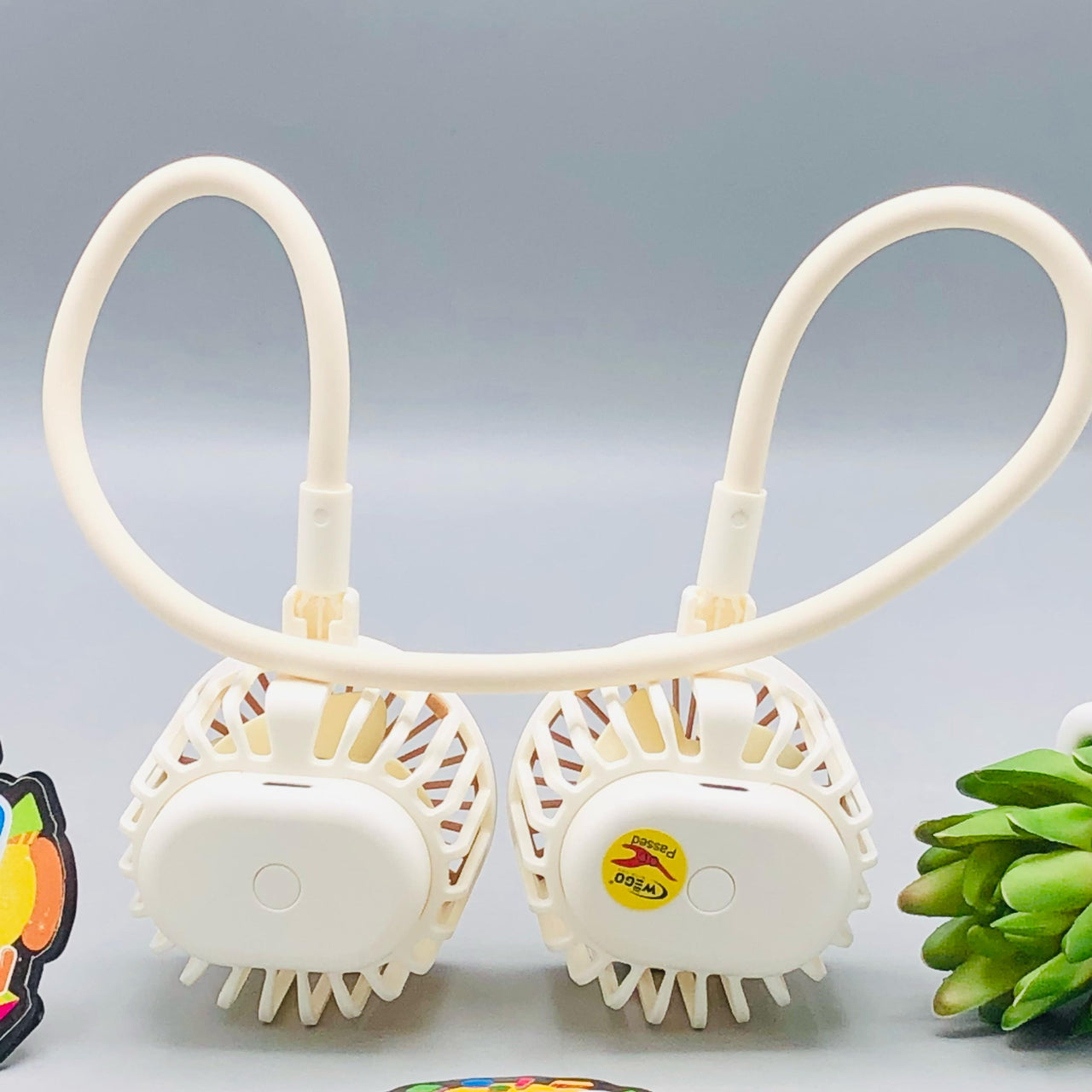 Rechargeable Simple & Stylish Three Speed Neck Fan