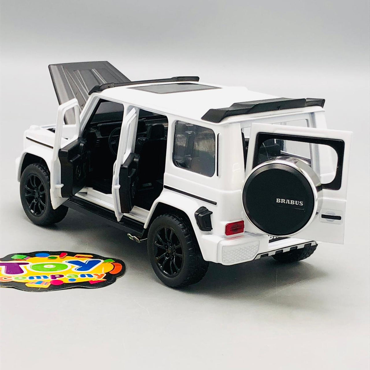 1:32 Diecast BRABUS 700 Model