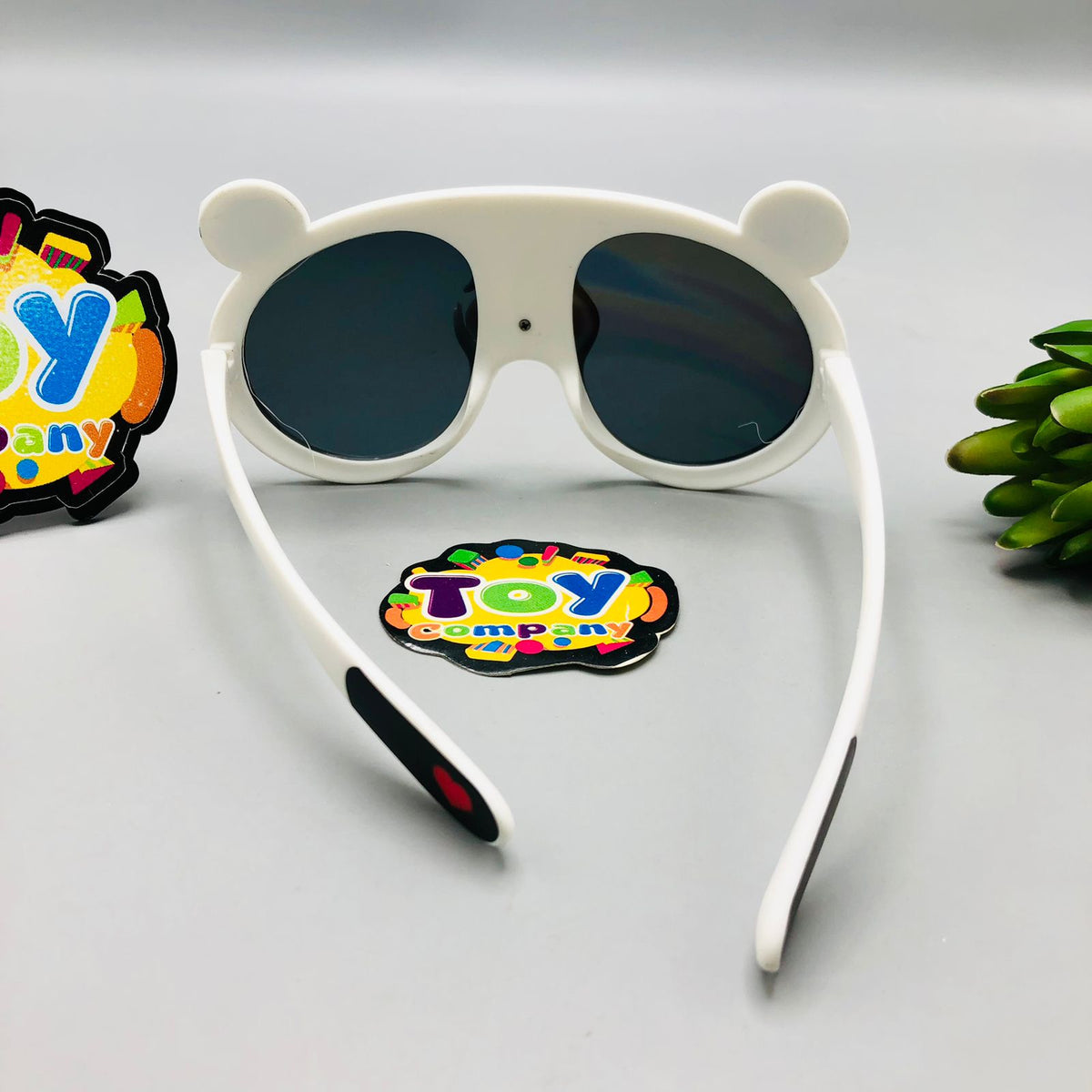 Children's Cute Panda Design Sunglasses - Minor Fault