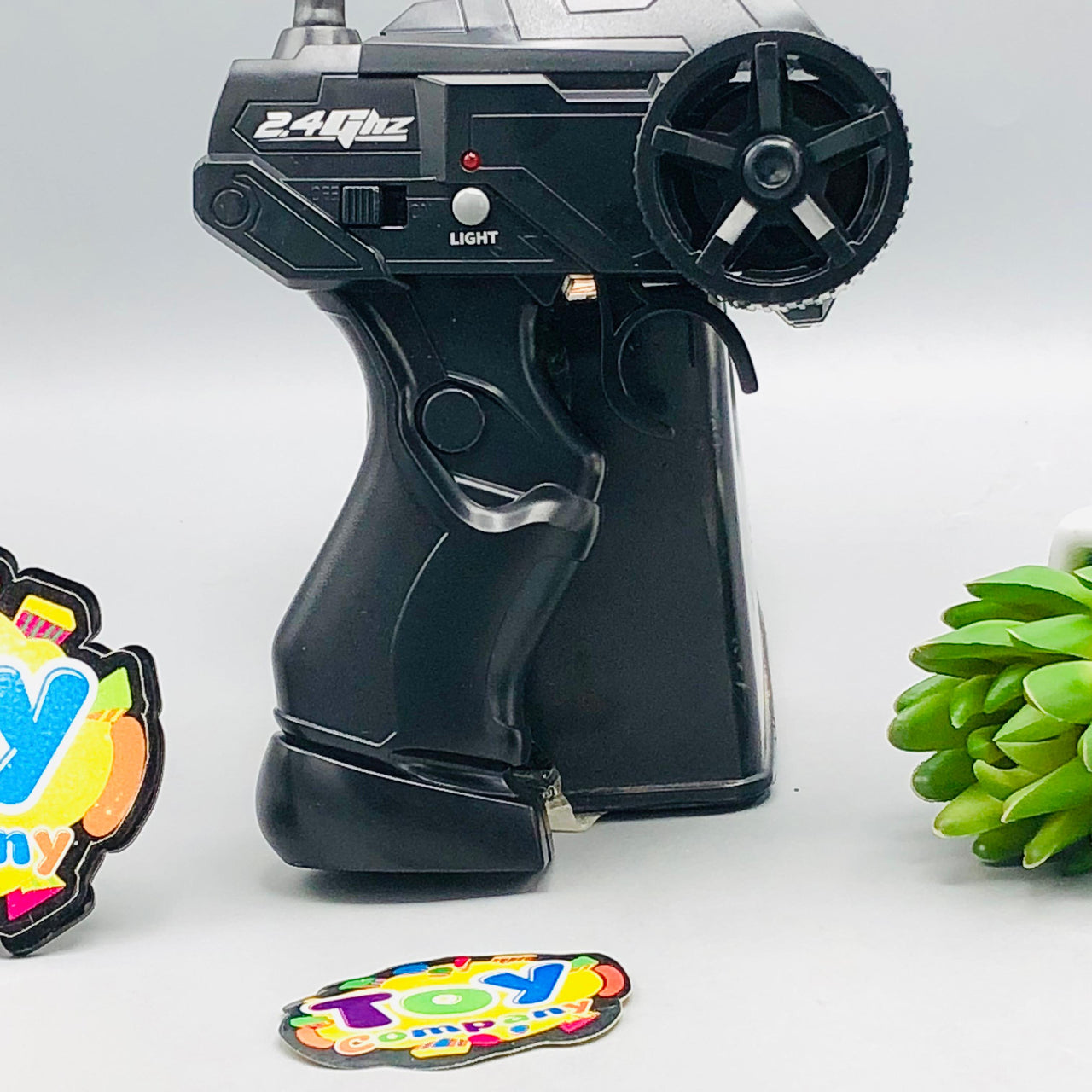 1:24 2.4GHz RC Dodge Challenger Mini Drift Car