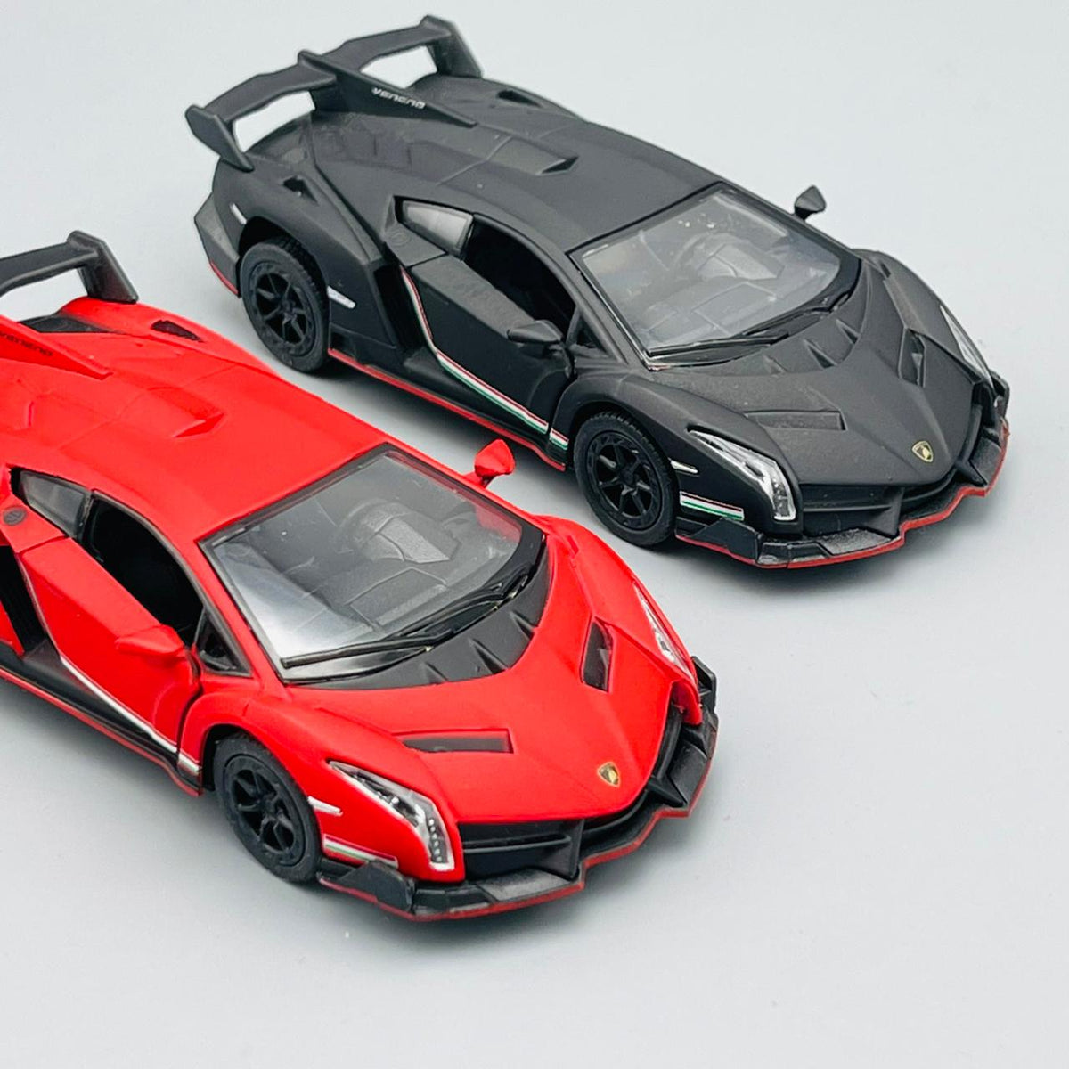Kinsmart Metal Body Matte Lamborghini