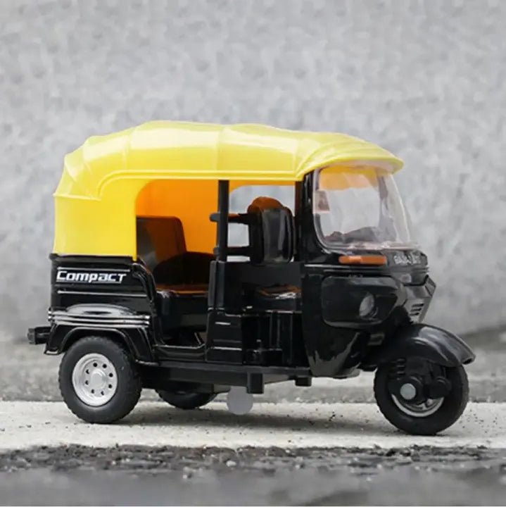 1:14 Diecast Mini CNG Auto Rickshaw Model