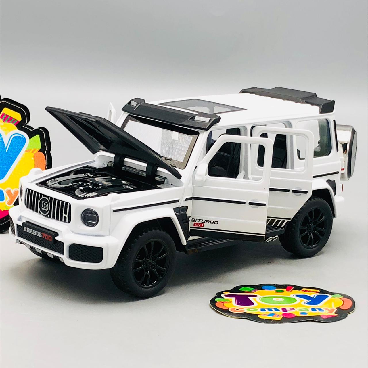 1:32 Diecast BRABUS 700 Model