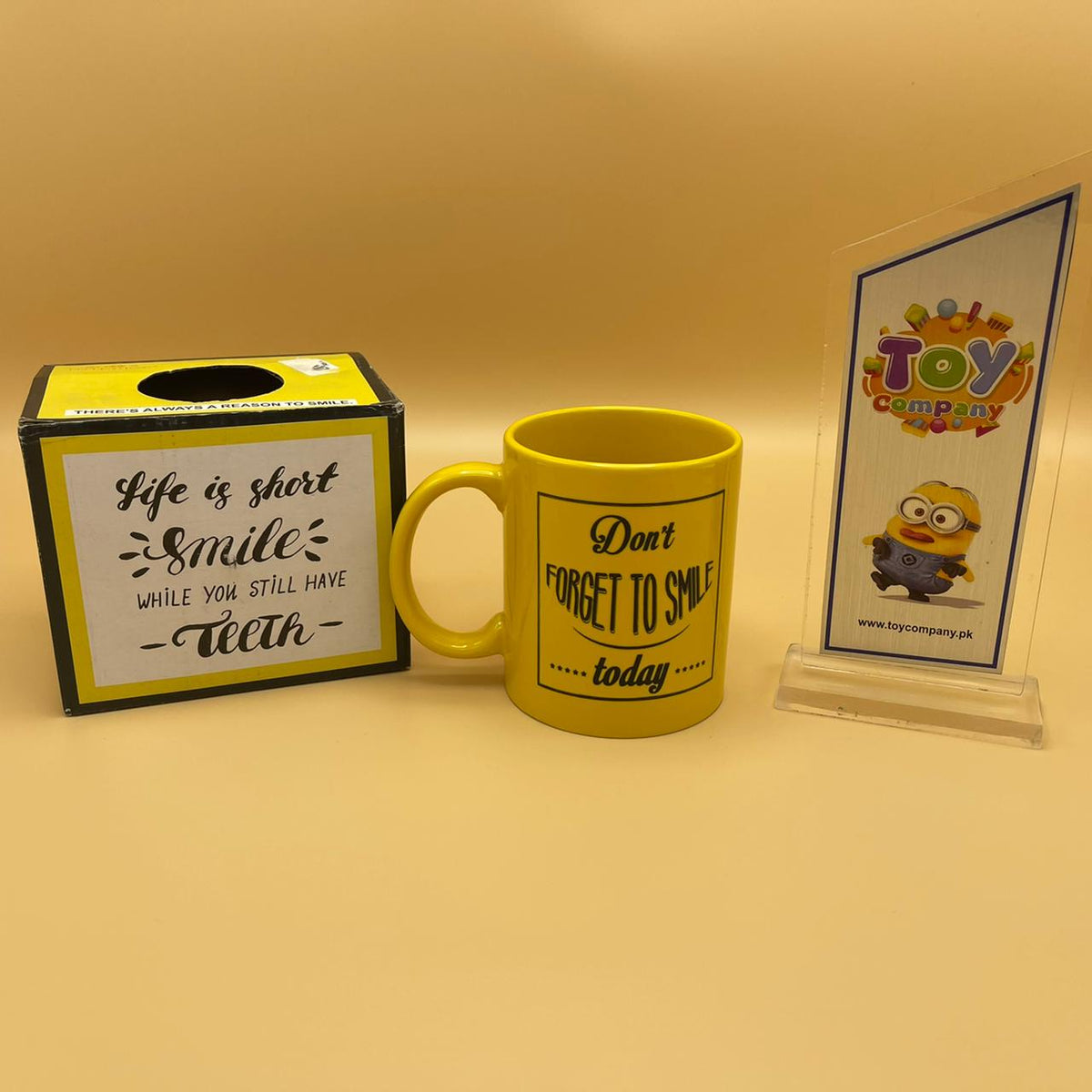 Smiley Mug with Popped out Nose