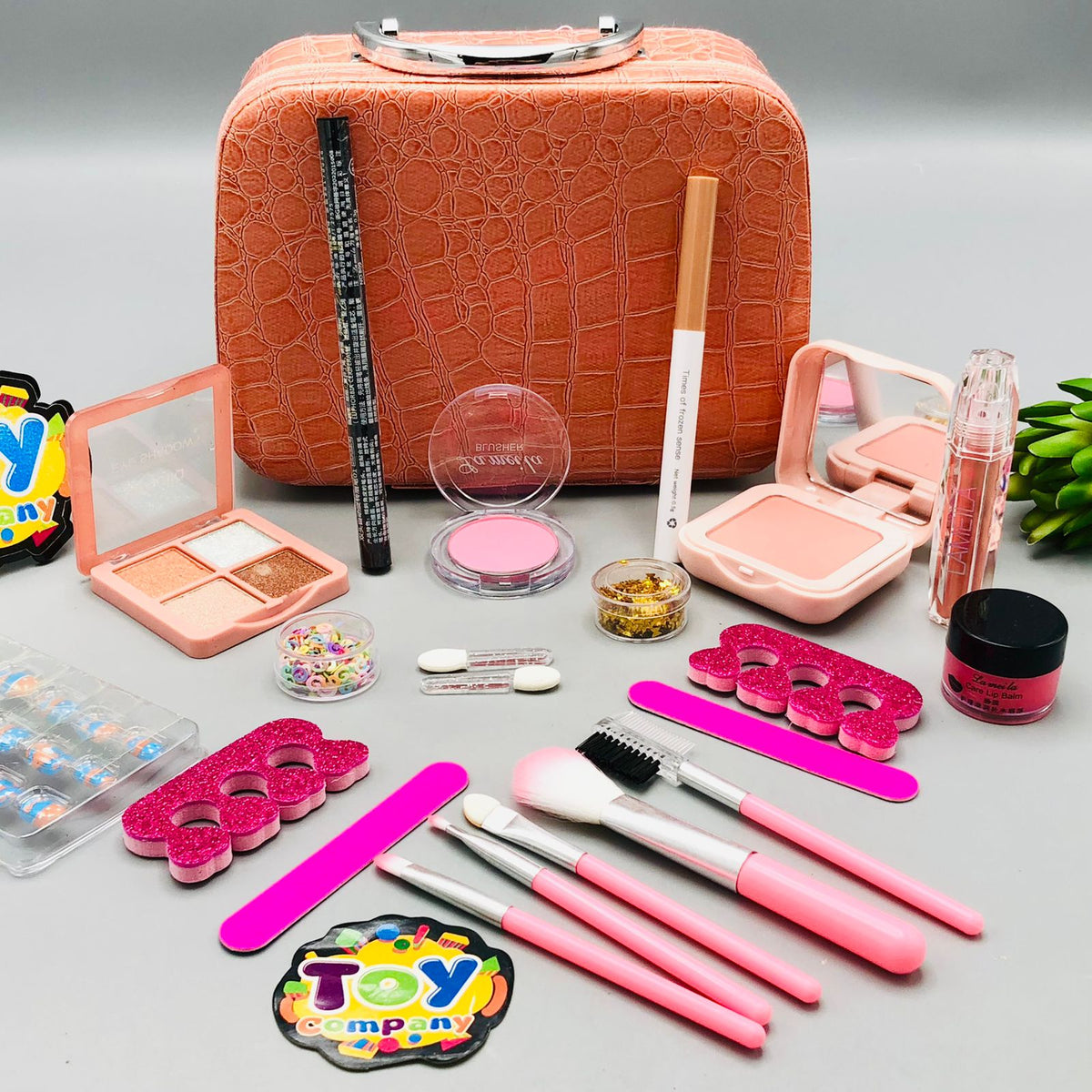 25Pcs Realistic Beauty Makeup Bag
