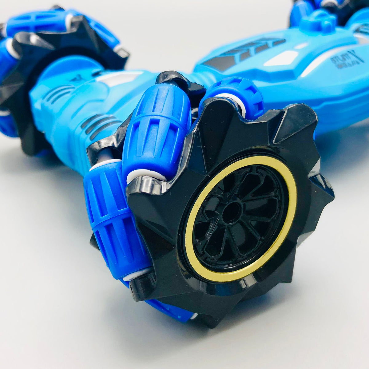 2.4G RC Stunt Drifting Car With Lights