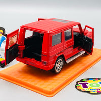 1:32 Diecast AMG G65 With Acrylic Display Box - Red