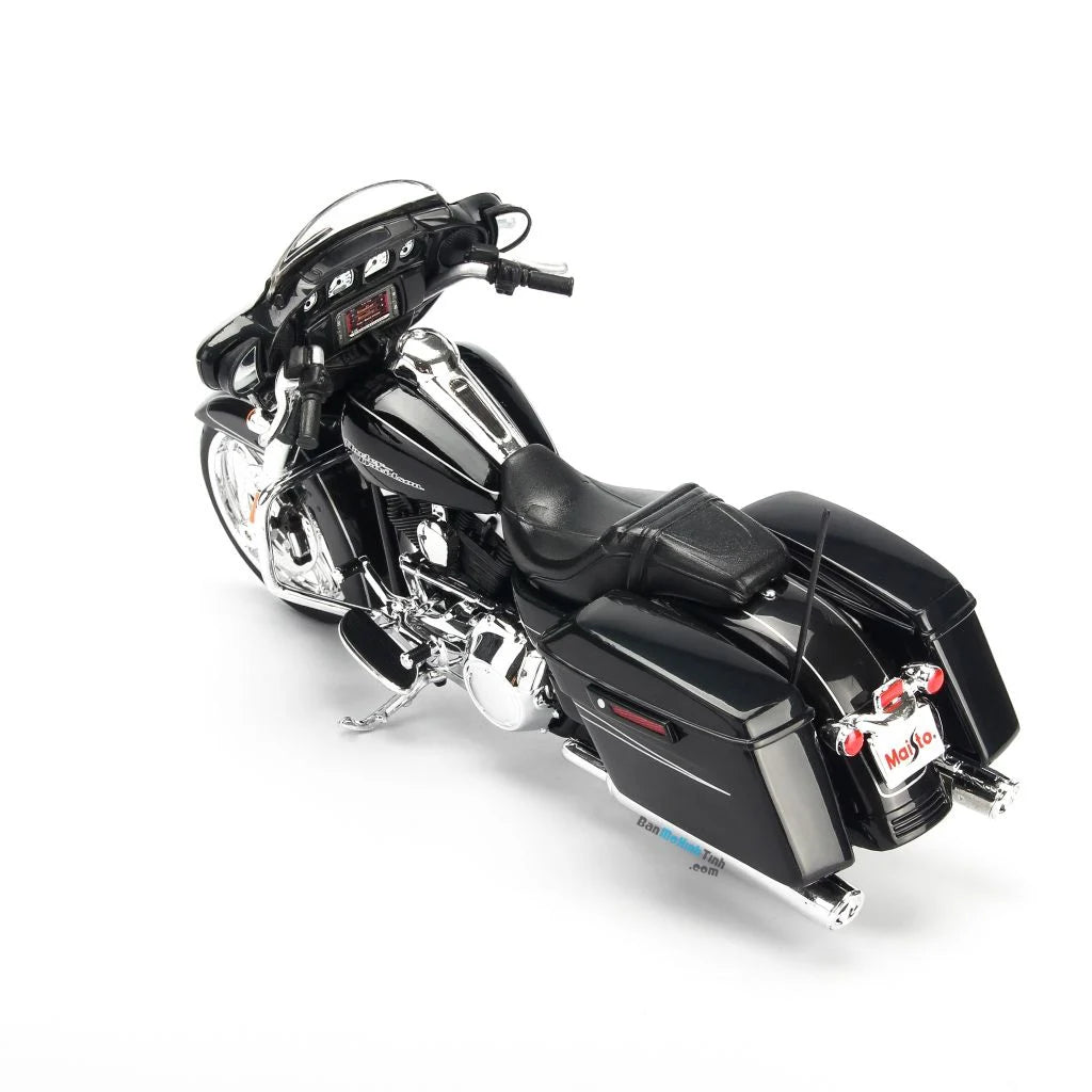 Maisto 1:12 Harley Davidson 2015 Street Glide Bike