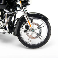 Maisto 1:12 Harley Davidson 2015 Street Glide Bike