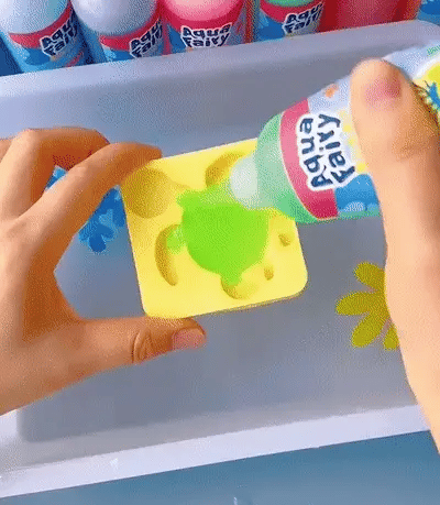 DIY Magic Gel Water Animal Molds