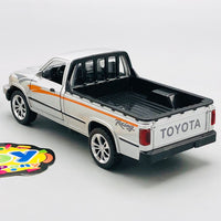 1:36 1992 Toyota Pickup Truck