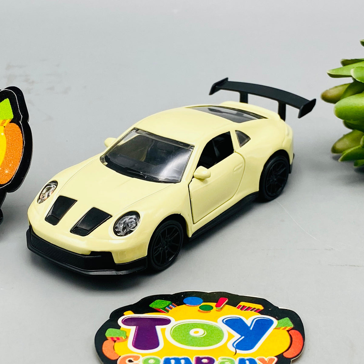 1:43 Mini Diecast Porsche GTR Model