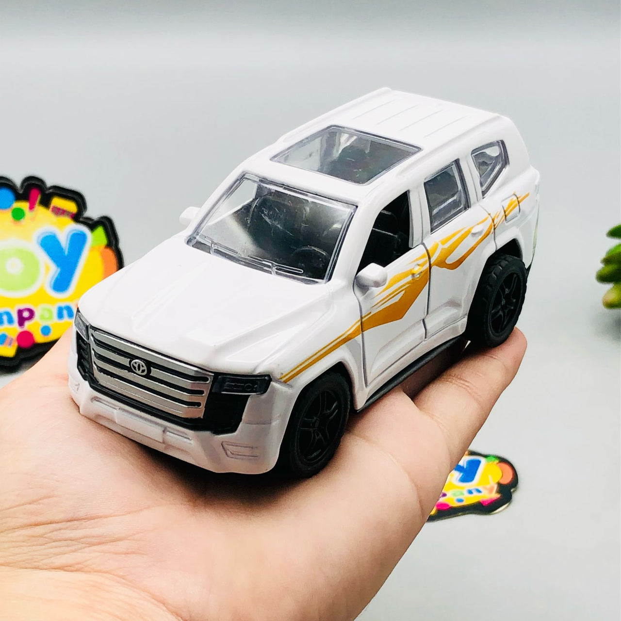 1:36 Mini Diecast Land Cruiser Model Car