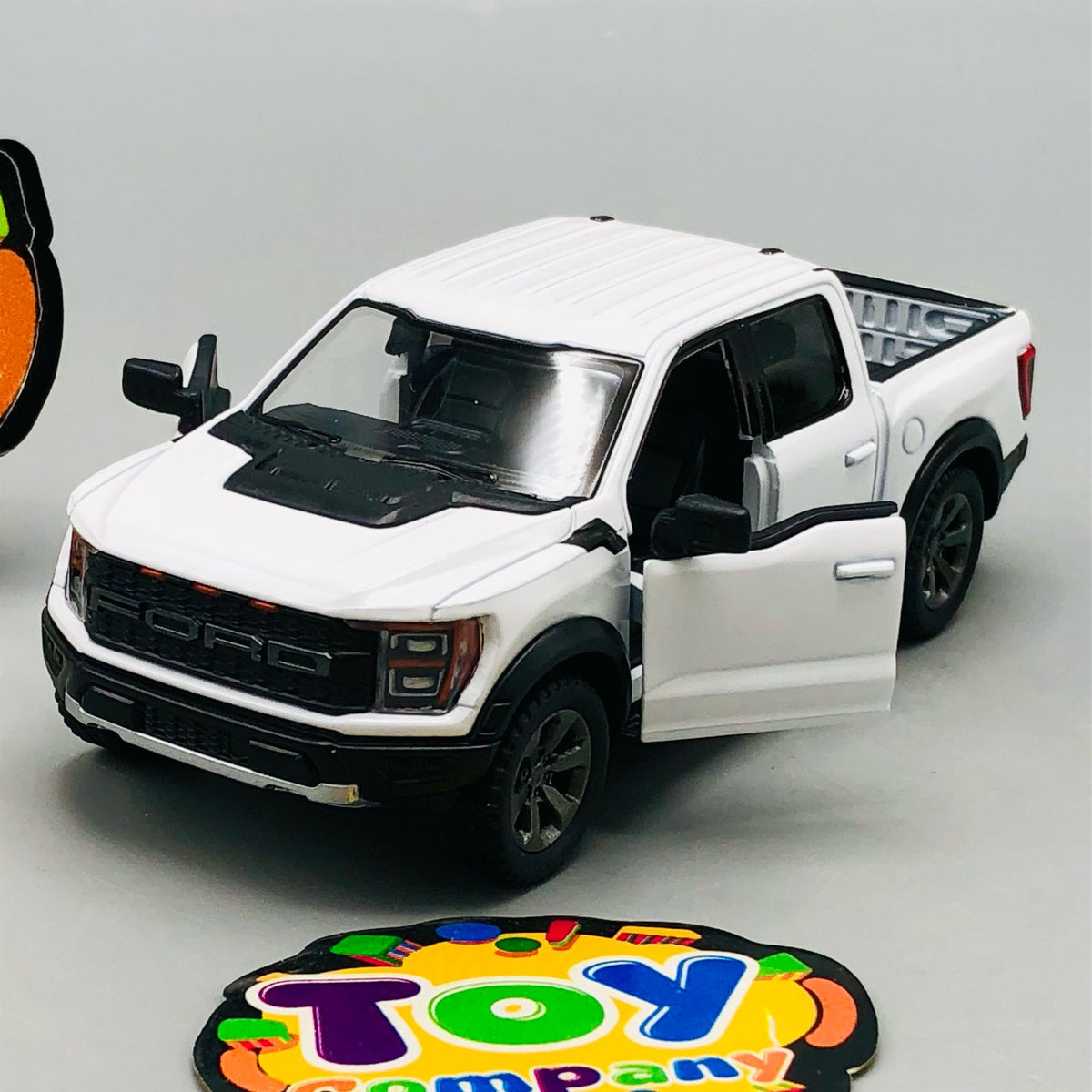 1:46 Kinsmart 2022 Ford Raptor F-150 Model
