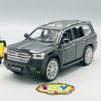 1:24 Diecast Land Cruiser LC300 Model Car With Smoke