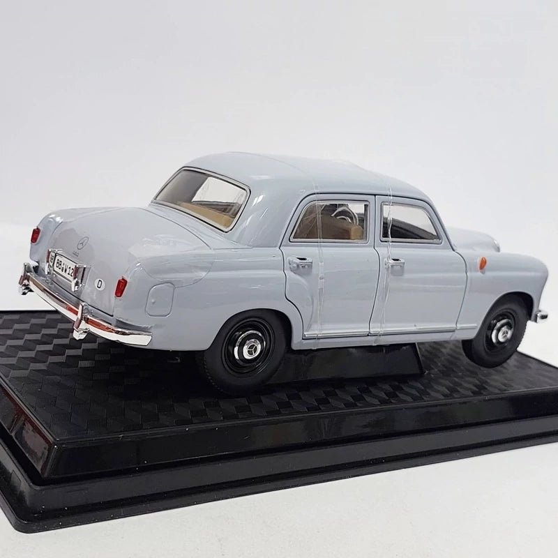 1:24 Diecast Classic Mercedes W120 Model Car