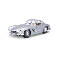 Bburago 1:24 Diecast Mercedes Benz 300SL - Silver