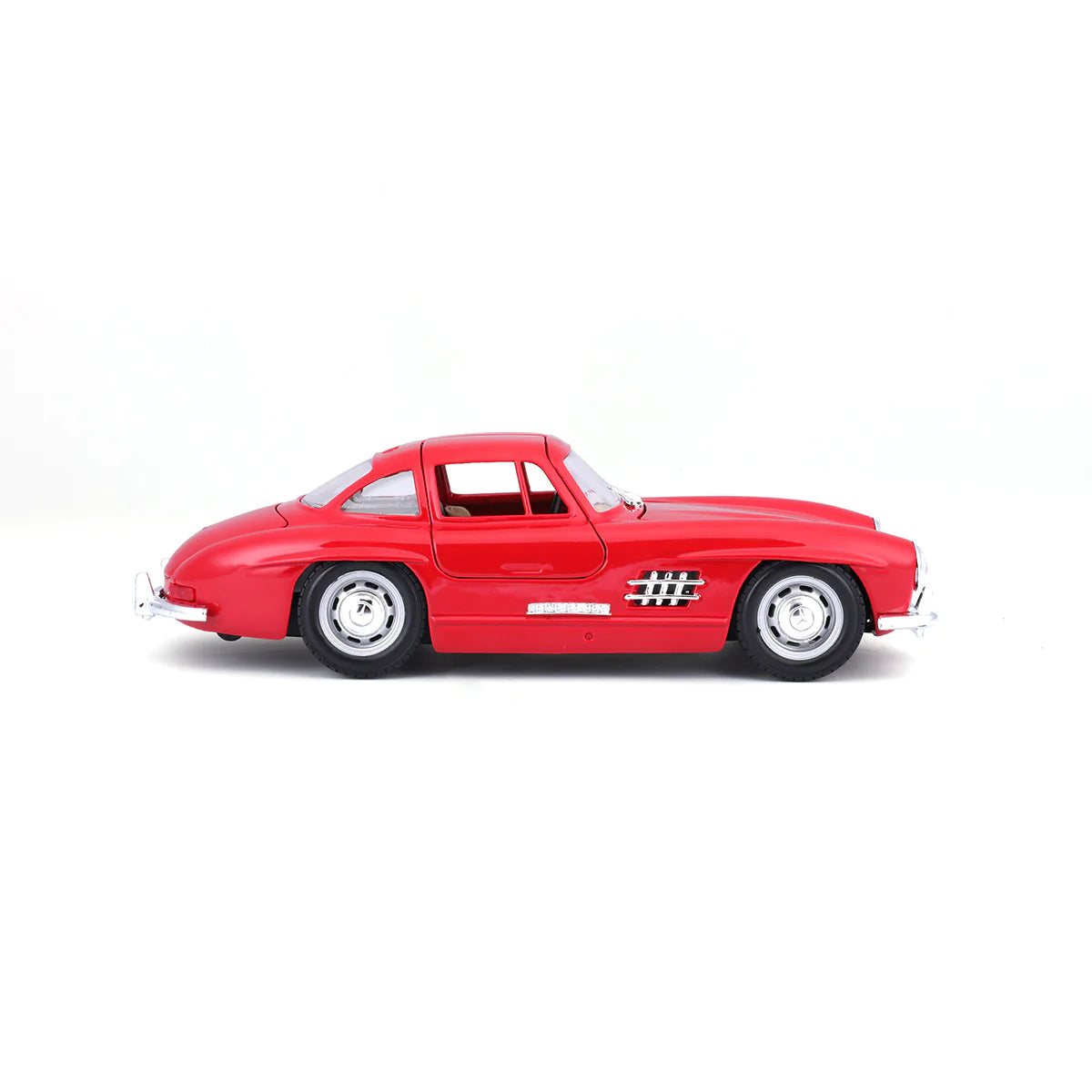 Bburago 1:24 Diecast Mercedes Benz 300SL - Red