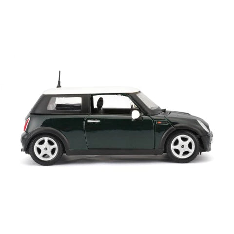 Bburago 1:24 Mini Cooper Model Car