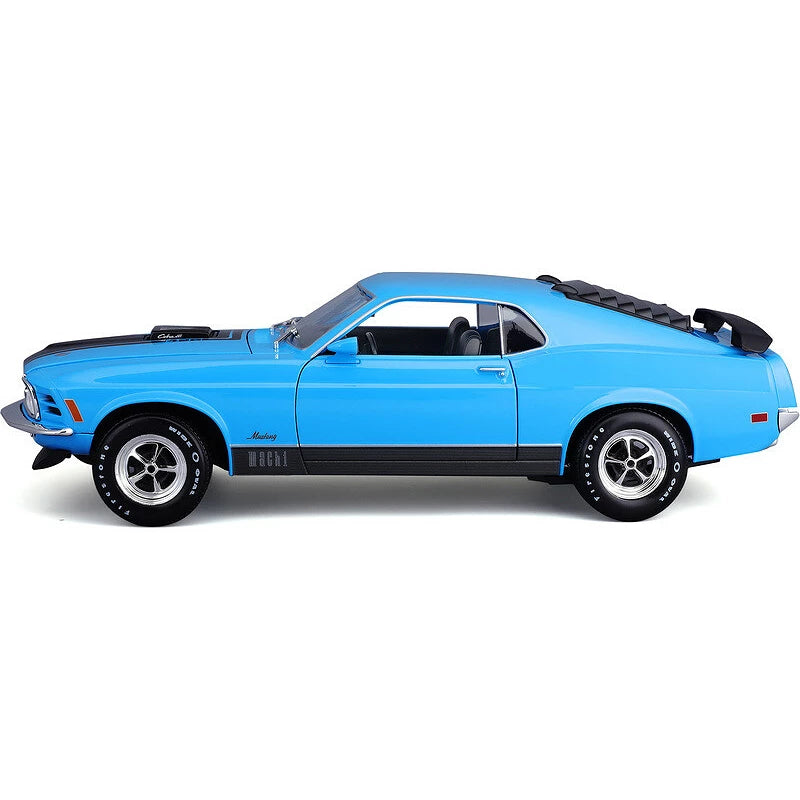 Maisto 1:18 Diecast Ford Mustang Mach 1 - Blue