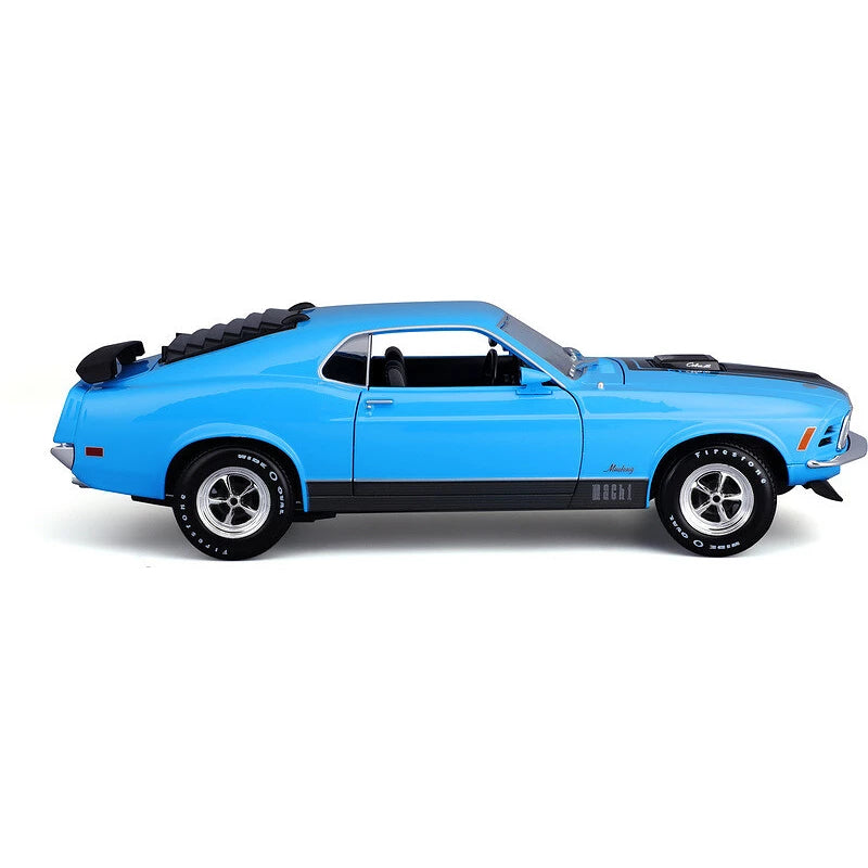 Maisto 1:18 Diecast Ford Mustang Mach 1 - Blue