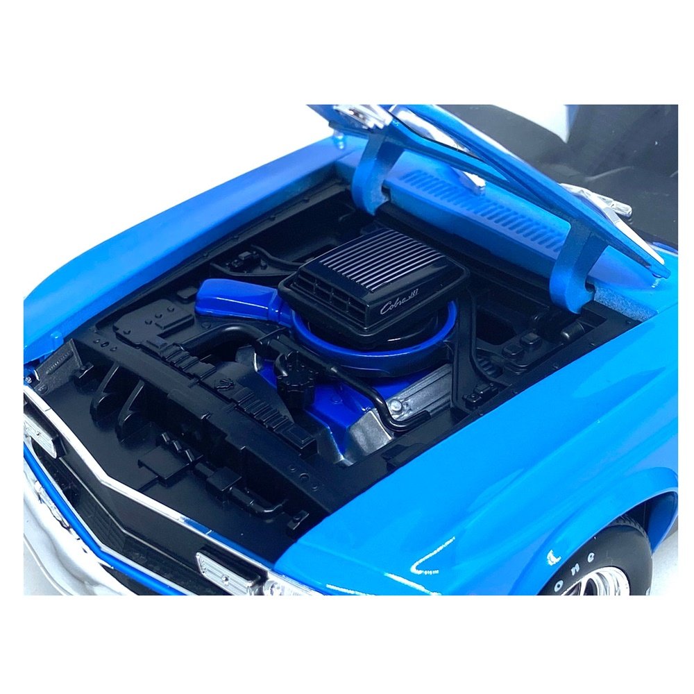 Maisto 1:18 Diecast Ford Mustang Mach 1 - Blue