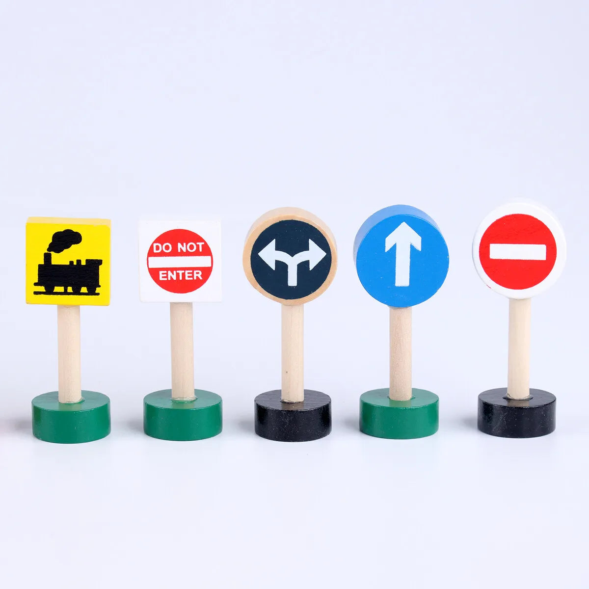 Wooden Traffic Signs - 16Pcs