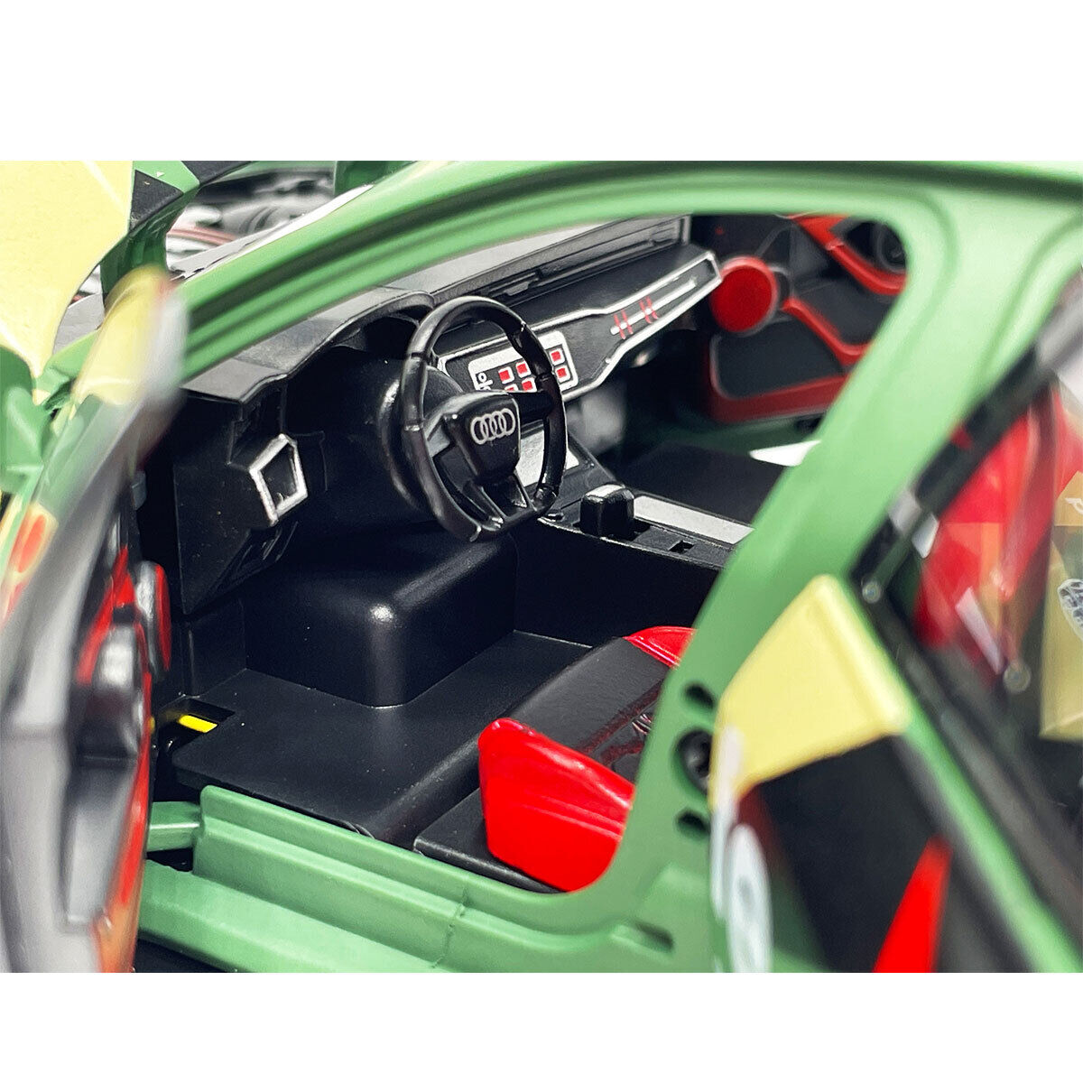 1:24 Diecast Audi RS6 DTM Modified Vehicle