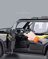 1:24 Diecast Toyota Land Cruiser Prado LC250 Model