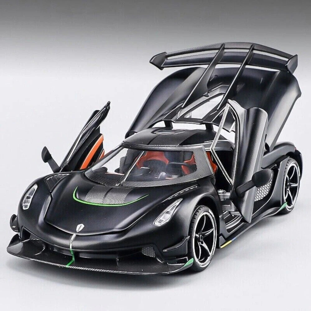 1:24 Diecast Koenigsegg Model Car With Smoke