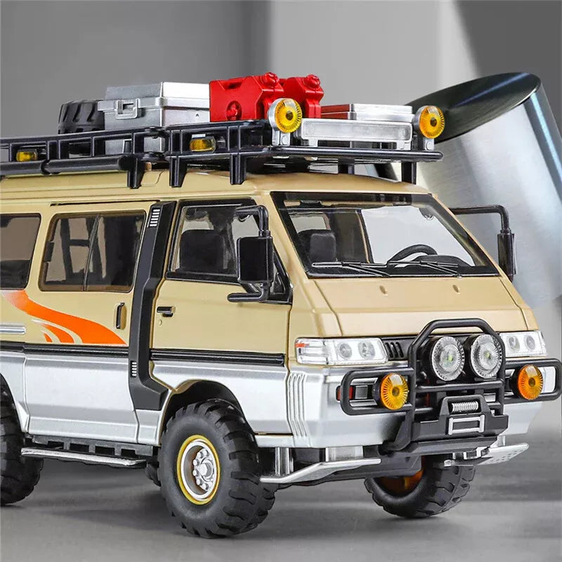1:24 Diecast Mitsubishi Delica Van Model