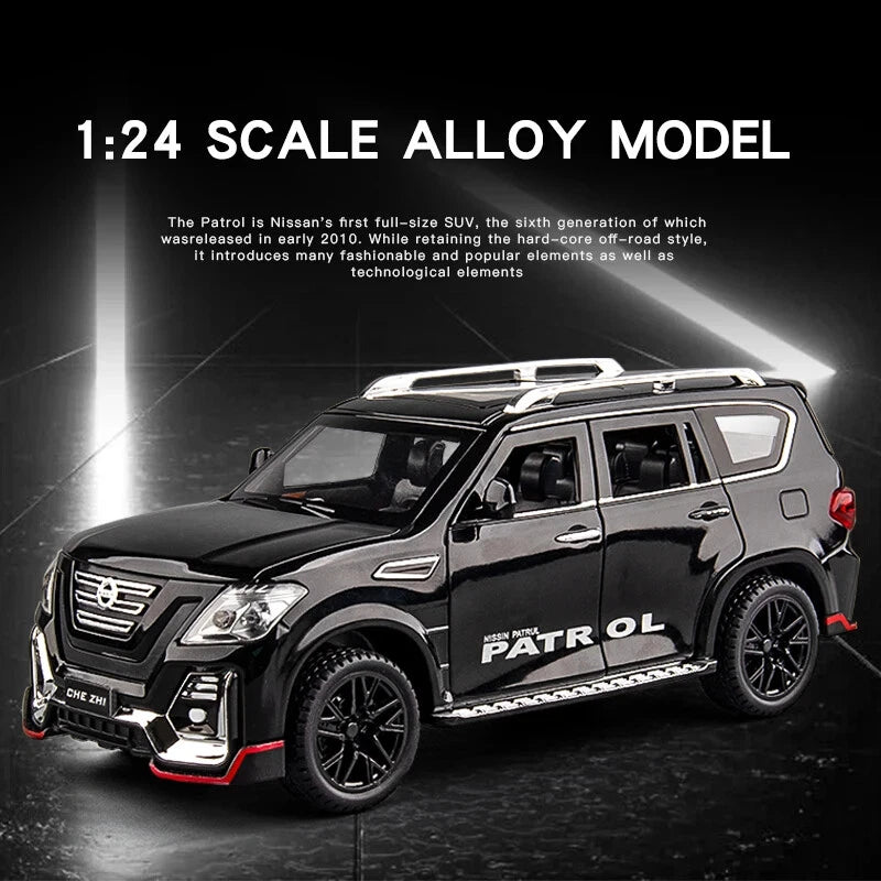 1:24 Diecast Nissan Patrol SUV Model Car With Smoke