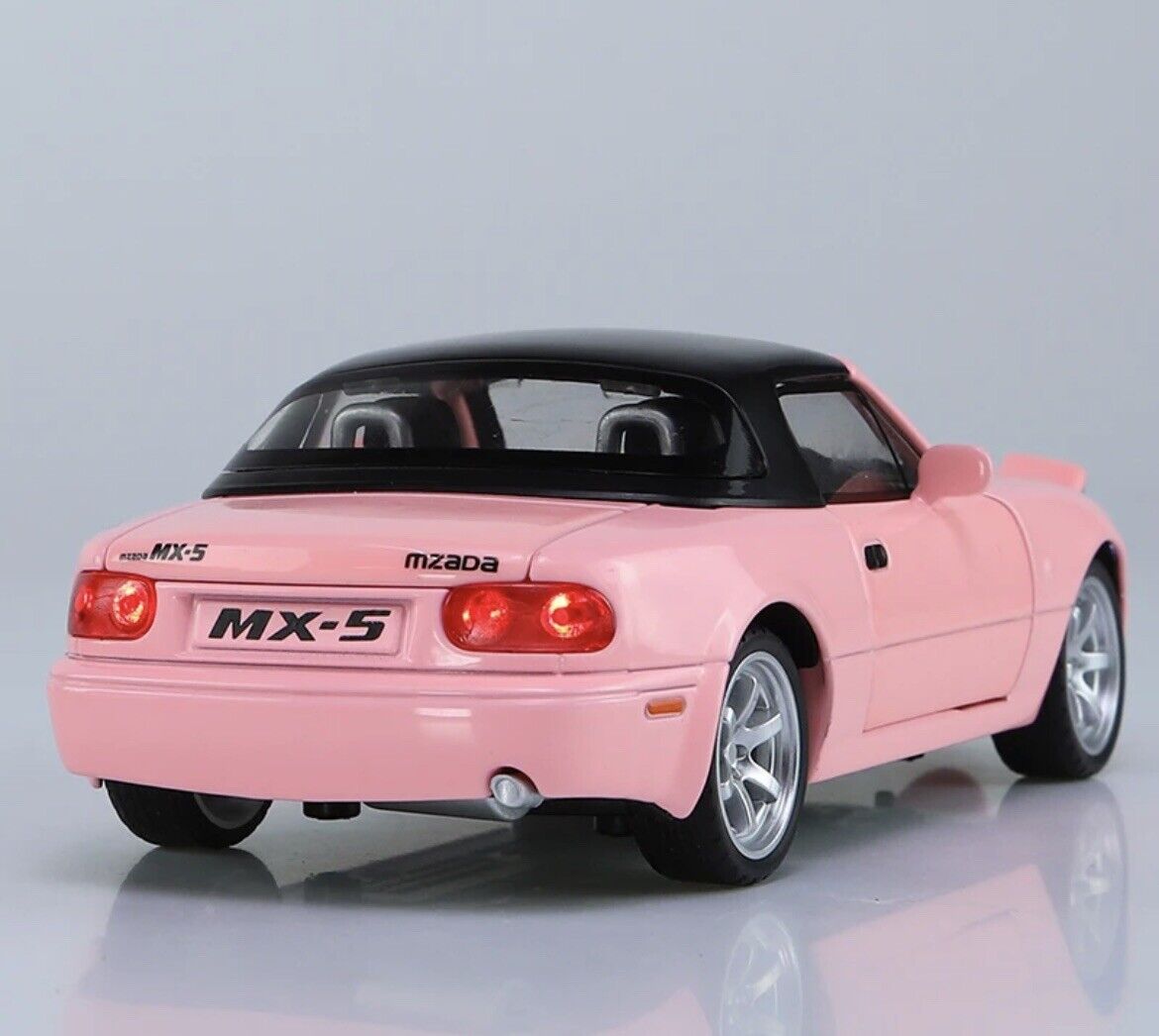 1:32 Diecast Japanese Mazda MX-5 Model