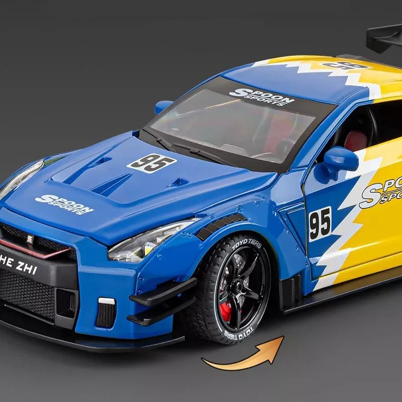 1:24 Diecast Nissan GTR R35 Model Car With Smoke