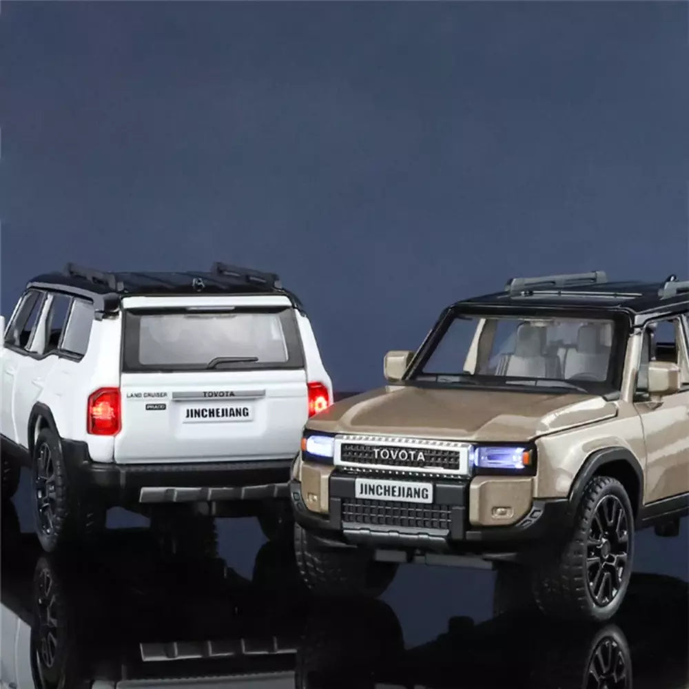 1:32 Diecast Toyota Land Cruiser Prado SUV Model