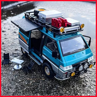 1:24 Diecast Mitsubishi Delica Van Model