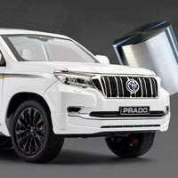 1:18 Diecast Toyota Land Cruiser Prado TX Model Car