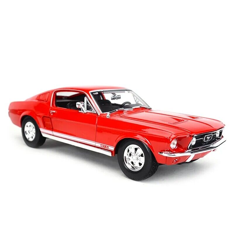 1:24 Maisto 1967 Ford Mustang GT Model Car