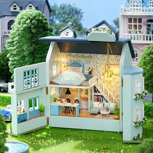 DIY Miniature Warm House With LED Lights